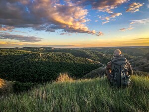 North Dakota Invites Visitors to Kickoff Summer with Unbelievable Views