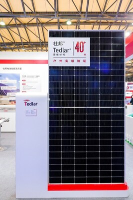 DuPont showcases the latest solar panels with Clear Tedlar® backsheet from leading module makers.