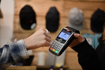 Any contactless payment can be done with a moment (PRNewsfoto/McLEAR)