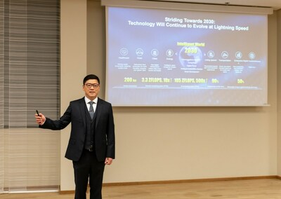 Michael Qiu, President of Global Data Center Marketing & Solution Sales Dept, Huawei Enterprise BG