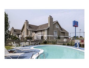 Taylor Grant (Park-Equities) completes sale of Tulsa, Oklahoma hotel as apartments after successful rezone to multi-family. 6th hotel to apartment conversion since 2021.