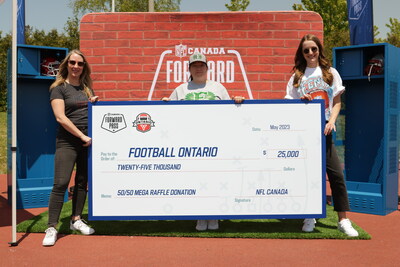 NFL Canada presents a donation of $25,000 to Football Ontario for the 50/50 Mega Raffle (CNW Group/NFL Canada)