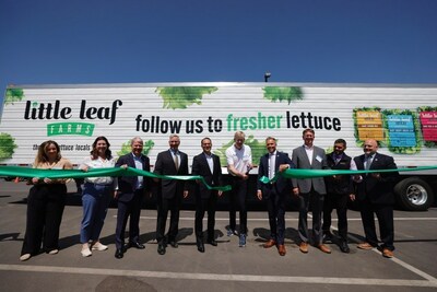 PA Governor Josh Shapiro (center left) and other state officials welcome Little Leaf Farms’ leadership, including Founder and CEO Paul Sellew (center right), at a ribbon cutting in McAdoo, PA. Photo Credit: Commonwealth Media Services.