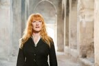 Loreena McKennitt to pay tribute to Lisa LaFlamme at sold-out CJF Awards