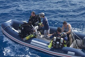 NY Ocean Explorer Couple Donate Expedition Vessel to Billion Oyster Project and Harbor School