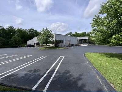 Unable to view the image, Please provide a valid URL.