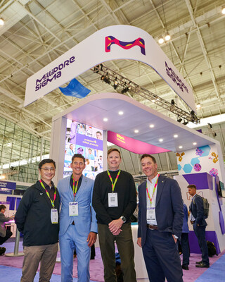 From left to right: Jie Tang, Vice President and Head of Protein Sciences, Proteologix, Dirk Lange, Head of Life Science Services, MilliporeSigma, Jared Higbee, Director and Head of Operations, Proteologix, Darren Verlenden, Head of Process Solutions, MilliporeSigma