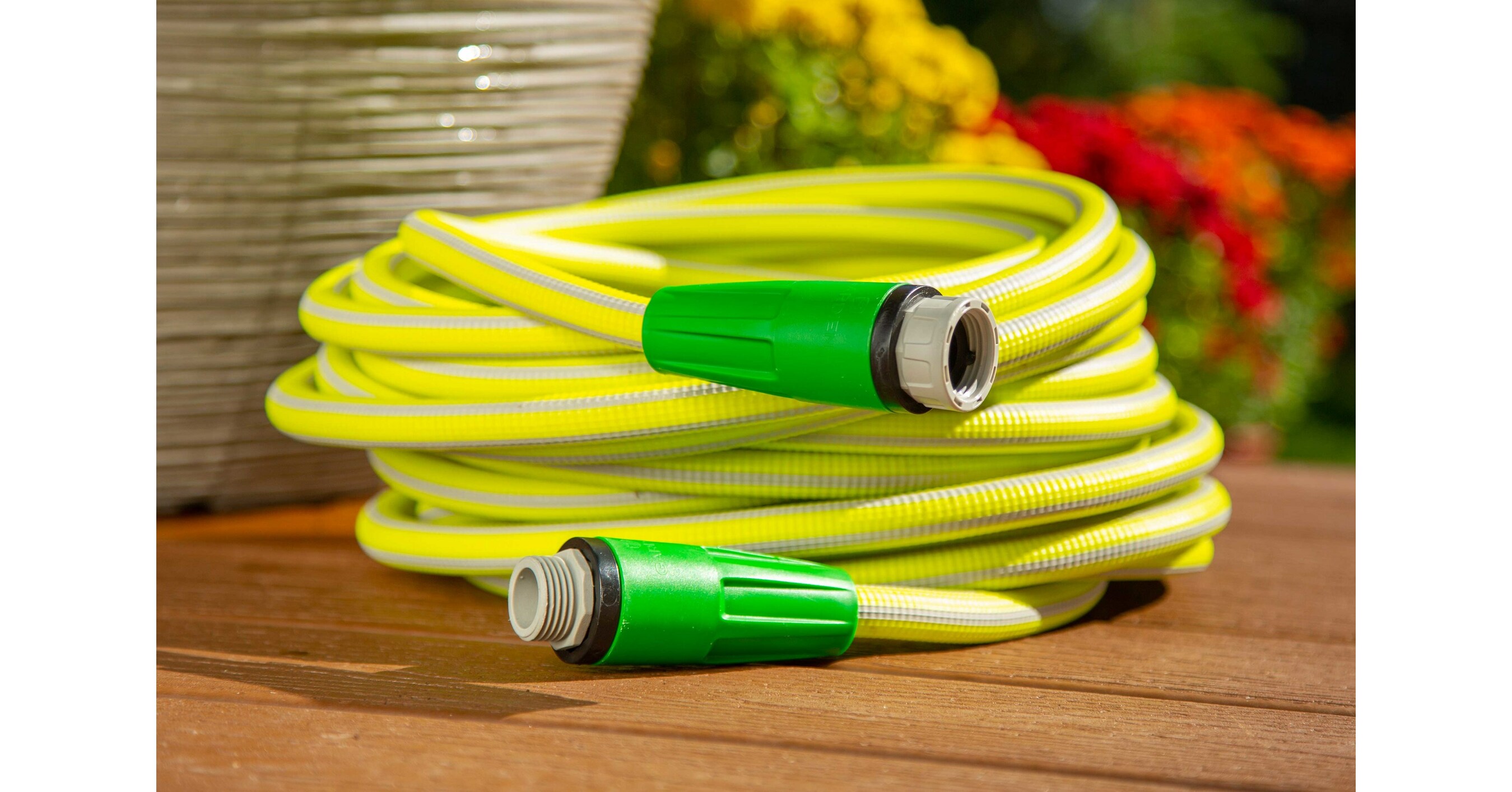 Gardien's CoilFlex™ AntiKink Garden Hose Wins 'Retailer's Choice