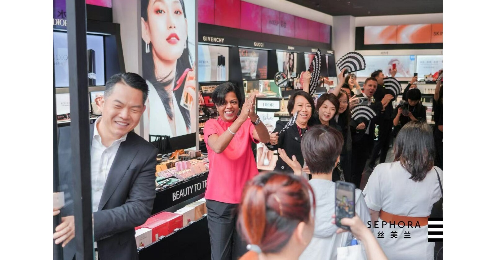 Sephora Unveils its First Store of the Future in Shanghai, Marking
