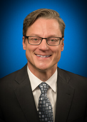 Michael(Mike)Scott, vice-prsident directeur et chef des finances, Groupe WestJet (Groupe CNW/WESTJET, an Alberta Partnership)