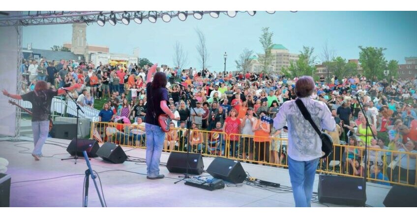 Serving Alcohol and Hamilton, Ohio, Create Strength and Community Spirit Serving Alcohol and Hamilton, Ohio, Create Strength and Community Spirit