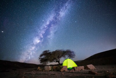 Sleeping under the stars in the Negev Desert. (CNW Group/Consulate General of Israel)