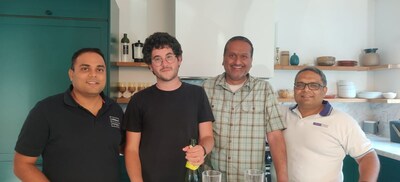 Unable to view the image, Please provide a valid URL.