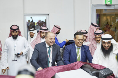 Canon reaffirms its commitment to Saudi Arabia by participating in Saudi Print and Pack 2023 (PRNewsfoto/Canon)