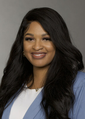 AMERICAN CENTURY INVESTMENTS' JENNIFER SIMMONS RECEIVES NICSA RISING STAR AWARD