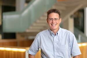 Rady Children's Hospital Appoints Rob Knight, Ph.D. as The Wolfe Family Endowed Chair in Microbiome Research at Rady Children's