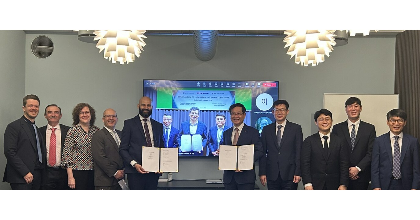 KEPCO Nuclear Fuel, GS Engineering & Construction, and sign a