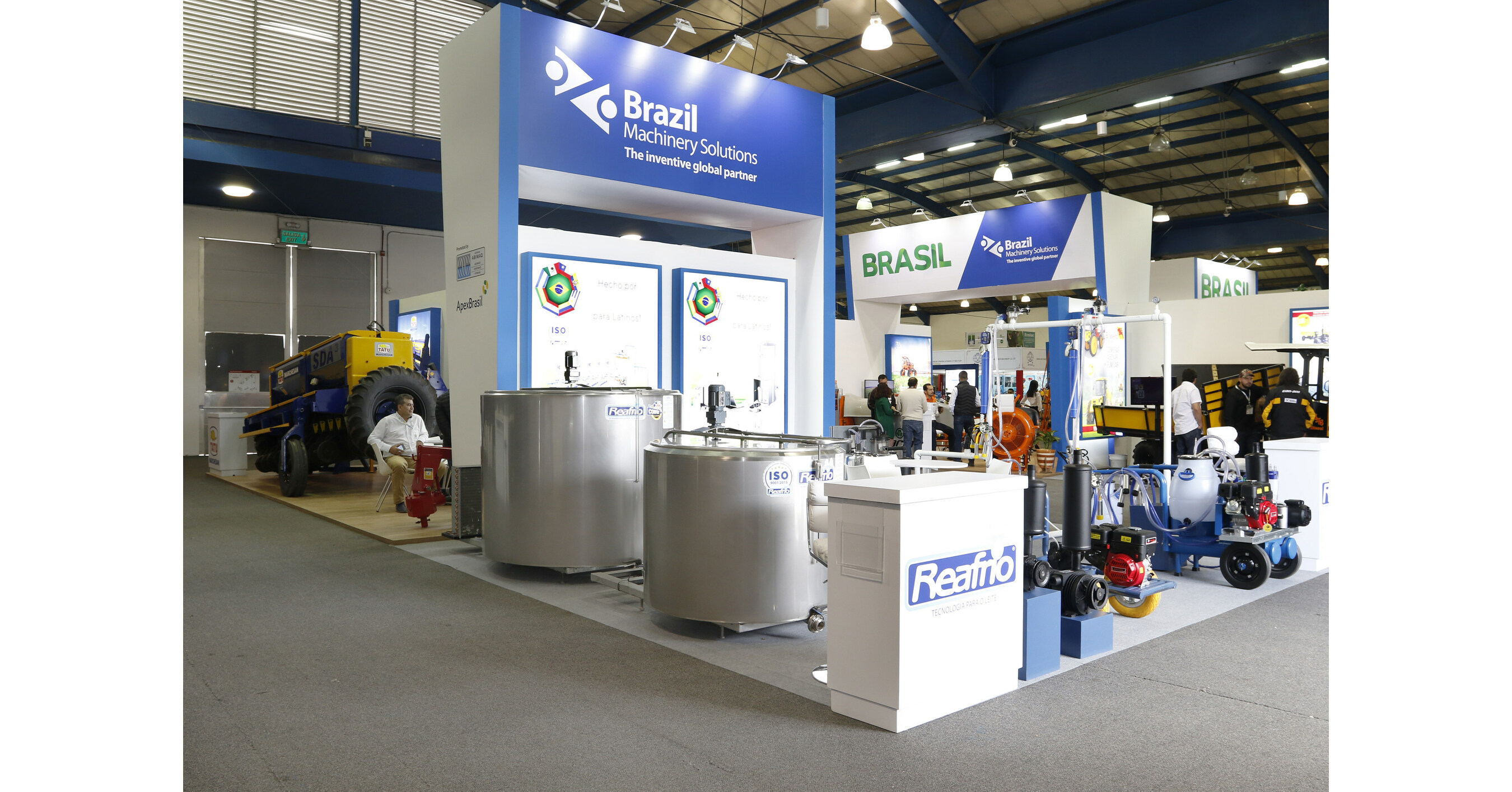 1-800-STRIPER&reg; Set To Paint The Town