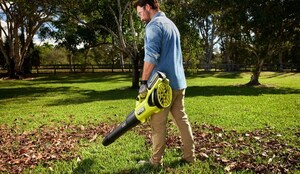 Nouvel objectif de Home Depot : D'ici 2028, les produits à batterie représenteront 85 % des ventes d'équipement pour la pelouse