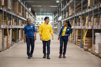 IKEA Canada annonce son intention de dvelopper les capacits de traitement des commandes dans les rgions du Grand Vancouver et de Toronto grce  des investissements plus de 400 millions de dollars. (Groupe CNW/IKEA Canada)