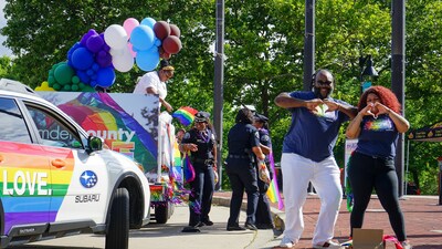 Subaru of America’s five employee resource groups (ERGs) are led by employees who work to create ways to connect, learn, and grow. Out+Ally is a network of LGBTQ+ employees and allies that strive to establish community, support, and resources for LGBTQ+ colleagues at Subaru. Subaru teammates participate in the Camden County Police Department’s Camden Pride Walk on June 23, 2022.