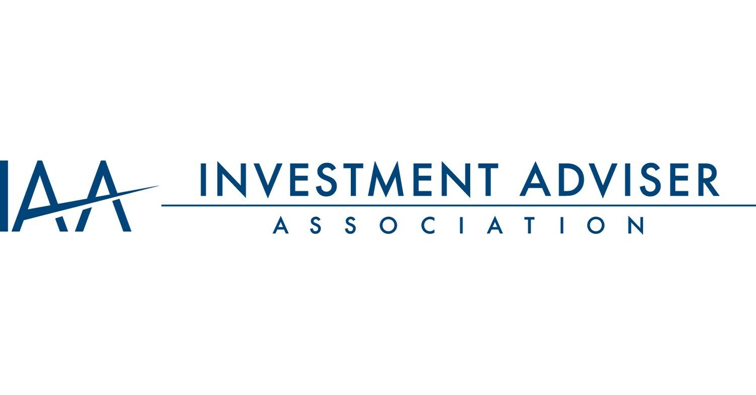 IAA AND COMPLY INVESTMENT ADVISER INDUSTRY SNAPSHOT FINDS RECORD NUMBER