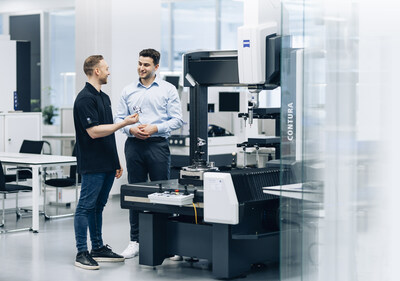 ZEISS Industrial Quality Solutions has established guidelines and validation methods from extensive research to comply with FDA standards, including 21 CFR Part 11 and 21 CFR 820.