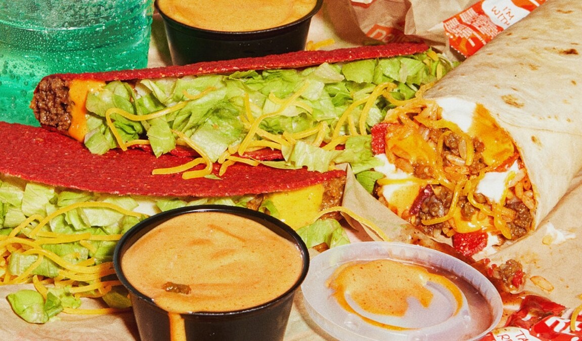 Order Everything on the Taco Bell Dollar Menu for Under $10