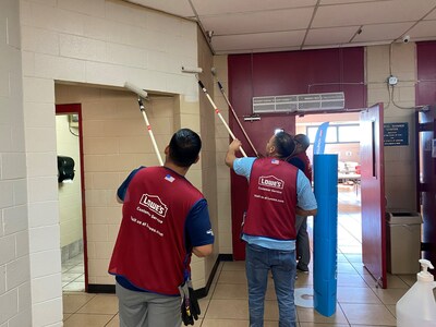 Lowe's associates will lend their skills to support Lowe's Hometowns projects again this year, as they did with the renovation of the Salvation Army of El Paso in 2022.