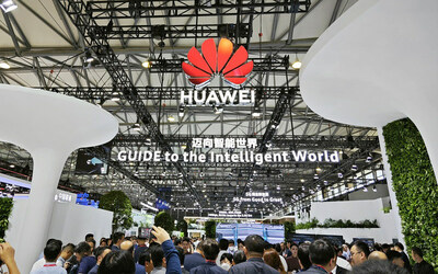 Estandes da Huawei no MWC Shanghai 2023 (PRNewsfoto/Huawei)