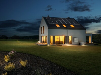 Briggs & Stratton Energy Solutions offers PowerProtect™ home standby generators and SimpliPHI™ Energy Storage Systems.