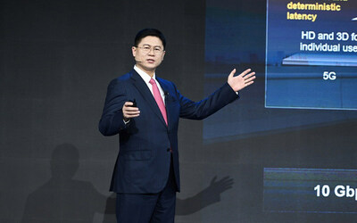 Presentación de Li Peng en el MWC Shanghai 2023 (PRNewsfoto/Huawei)