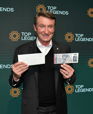 WAYNE GRETZKY UNVEILS EXCLUSIVE NEW COLLECTOR’S ITEM FROM MEMORABILIA COMPANY, TOP LEGENDS (Photo by Denise Truscello/Getty Images for TOP LEGENDS)