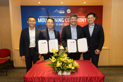 (From left to right) Vincent Phang, Group CEO, SingPost; Li Yu, CEO of International, SingPost; Bob Chi, CEO of Gateway Services, SATS; Kerry Mok, President and Chief Executive, SATS