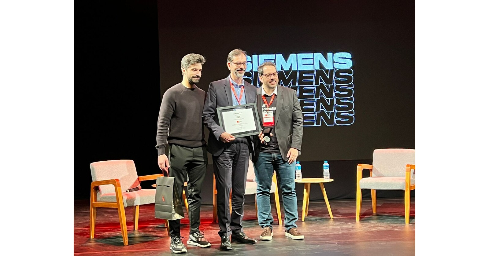 Siemens est&aacute; entre as 20 empresas mais inovadoras do Brasil, pelo segundo ano consecutivo