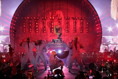 BEYONCÉ ON STAGE IN WRSAW, POLAND AT THE CLOSE OF THE EUROPEAN LEG OF THE RENAISSANCE WORLD TOUR. PHOTOS COURTESY OF PARKWOOD ENTERTAINMENT (CNW Group/Holt, Renfrew & Co., Limited)