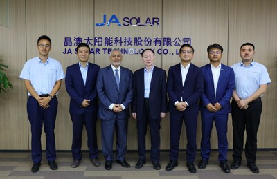 JA Solar Welcomes AMEA Power Delegation to Discuss Deepening Ties (PRNewsfoto/JA Solar Technology Co., Ltd.)