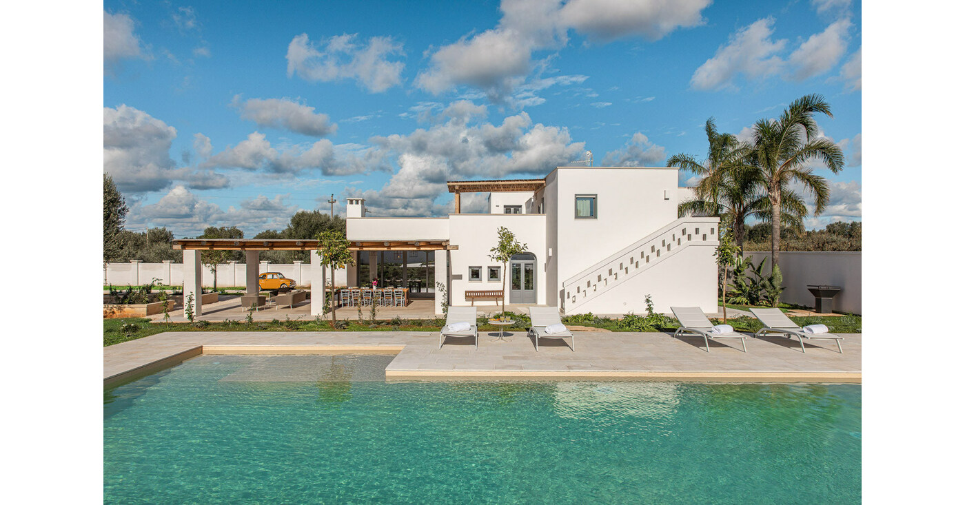 With a More Than 45 Percent Growth in Italy Bookings, Luxury Travel Holdings Launches ItalyVillas.com