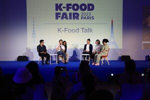 La K-Food Fair Paris 2023 organisée par aT au Louvre rencontre un succès fou et aiguise les appétits parisiens