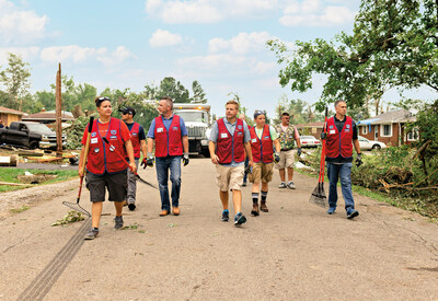 Lowe’s associates support their communities in a variety of ways, including helping them prepare for and recover from natural disasters.