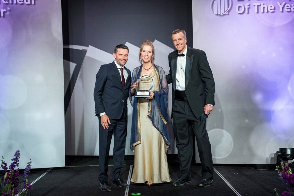 AZOVA Announces Cheryl Lee Eberting, M.D., Selected as an Ernst & Young Entrepreneur of The Year® 2023 Mountain West Award Winner - Vimarsana News
