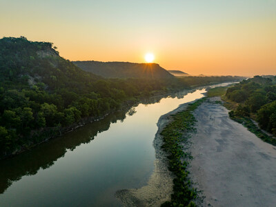 Along one of the world’s most famous rivers, the exceptional Brazos River Ranch in Palo Pinto, Texas, is represented by the Burgher-Ray Ranch Group at Briggs Freeman Sotheby’s International Realty for $7,999,000.