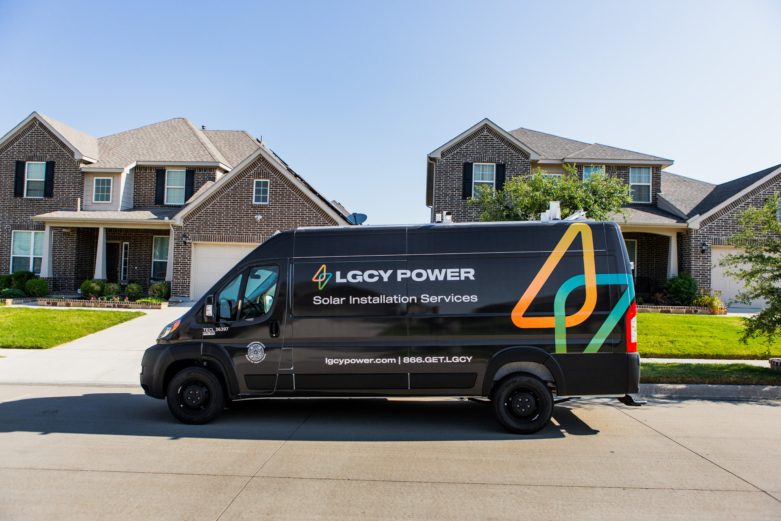 LGCY Power Will Expand Deployments of Enphase Solar, Battery, EV Charger Products, and Services Across the United States