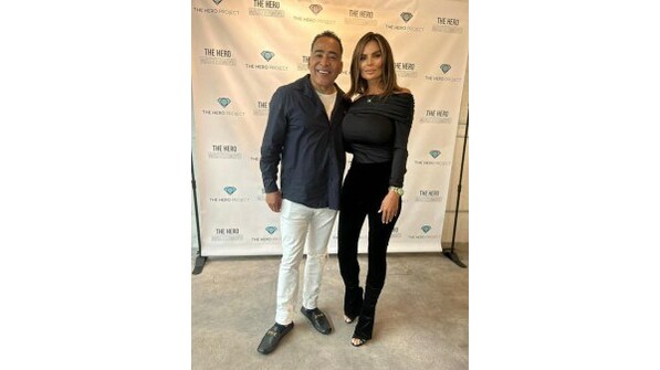 Celebrity Podcast Host, Karina Safarova, Interviews World-Renowned Life Coach to the Stars, Tim Storey, on the Latest Episode of 'Life Makeover' - Vimarsana News