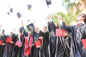 FLORIDA SOUTHERN COLLEGE'S CAREER SERVICES YIELD A STAGGERING 97.8% POSITIVE OUTCOMES FOR THE CLASS OF 2022