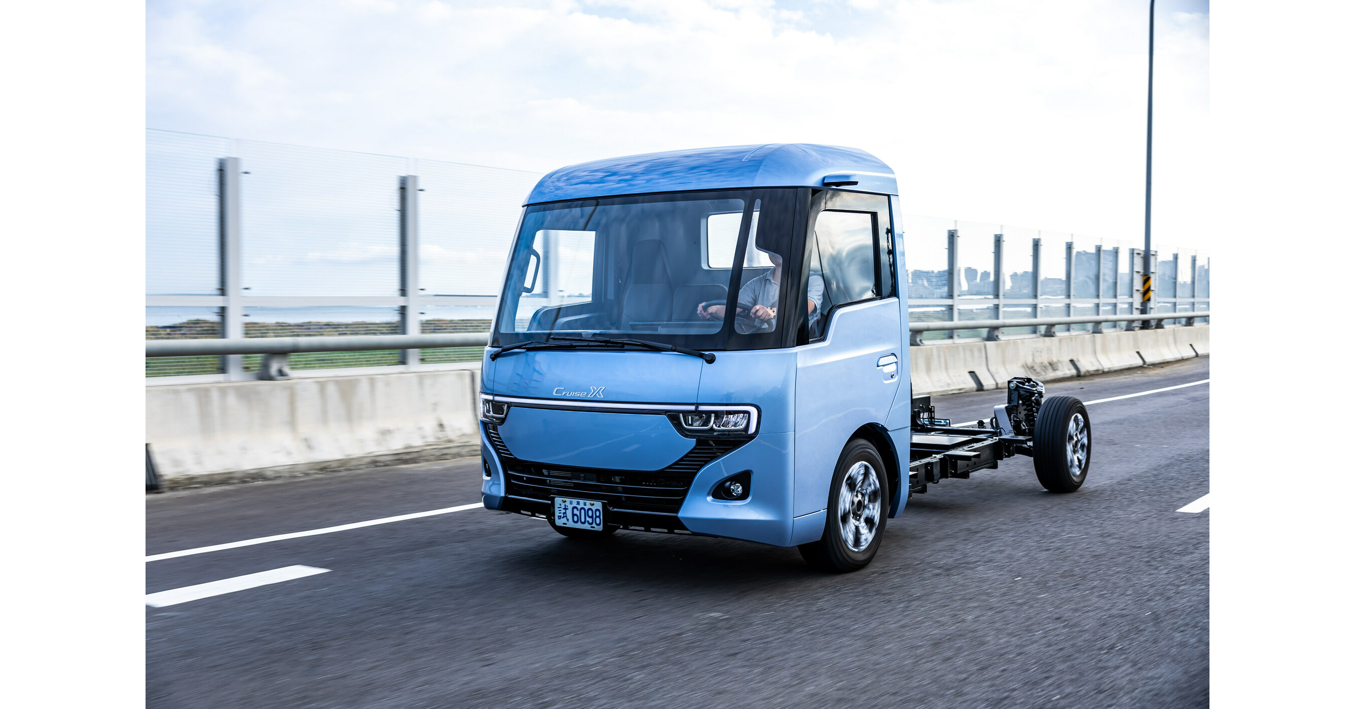 Cruise10 Debuts XP e-Cab EV Chassis for Future Delivery Truck Fleet with Fresh Business Model