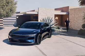 The Lucid Air Sapphire, like all Air models, seamlessly marries form and function to transform the luxury sedan into an automotive masterpiece. Changes specific to Sapphire include an exterior that is optimized for both downforce and efficiency at high speeds, as well as an exclusive Sapphire Blue exterior paint combined with Lucid’s Stealth Look trim. The Aero Sapphire wheels wear specially designed Michelin Pilot Sport 4S tires, offering enhanced performance and increased efficiency, complemen