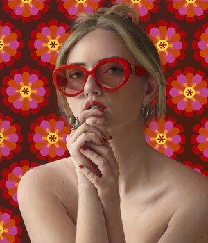 Rehs Contemporary Unveils Anne-Marie Zanetti's Captivating "Reminisce Series: A Journey through Time and Self-Discovery"