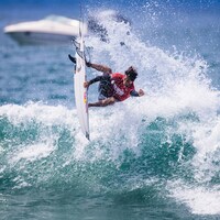 HURLEY ATHLETES DOMINATE THE SURF WORLD