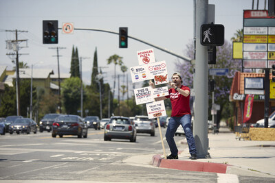 The #CancelPizza science-minded conspiracy theorist taking the movement public in Los Angeles. Photo credit: Yuki Noguchi